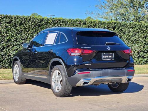 2021 Mercedes-Benz GLA 250 Base