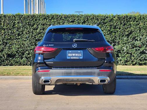 2021 Mercedes-Benz GLA 250 Base