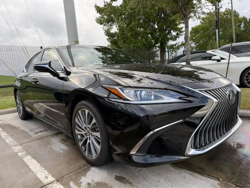 2021 Lexus ES 350 Base