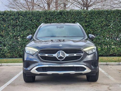 2026 Mercedes-Benz GLC 300 Base