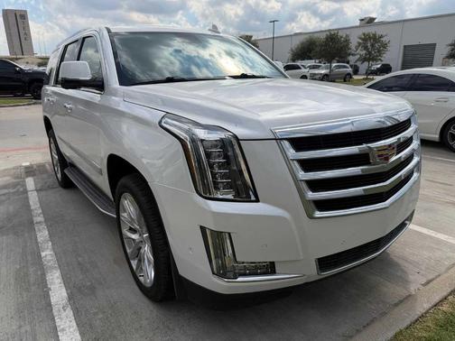 2020 Cadillac Escalade Luxury