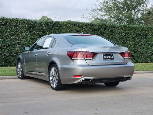 2017 Lexus LS 460 Base