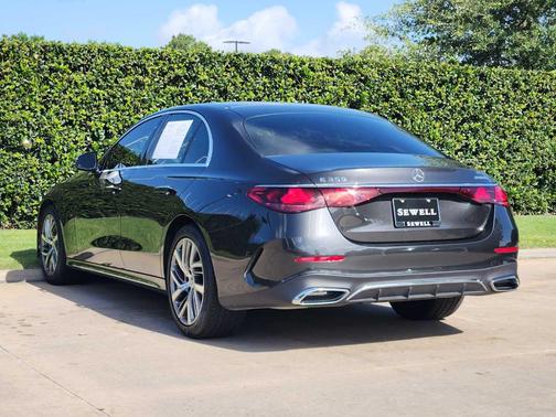 Graphite Gray Metallic 2026 Mercedes-Benz E-Class E 350