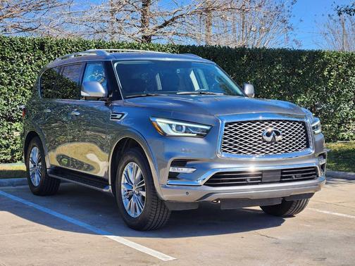 2018 INFINITI QX80 Base