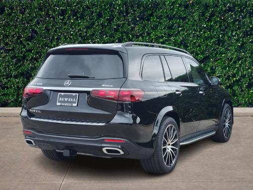 2025 Mercedes-Benz GLS 450 4MATIC