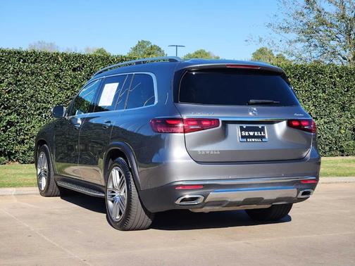 2025 Mercedes-Benz GLS 450 4MATIC