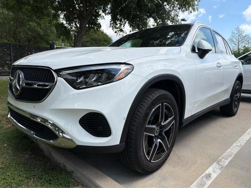 2026 Mercedes-Benz GLC 300 Base