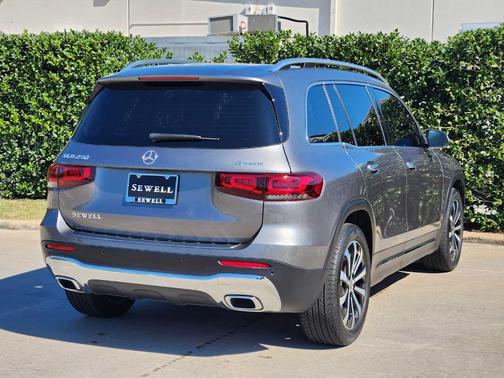 2023 Mercedes-Benz GLB 250 Base 4MATIC