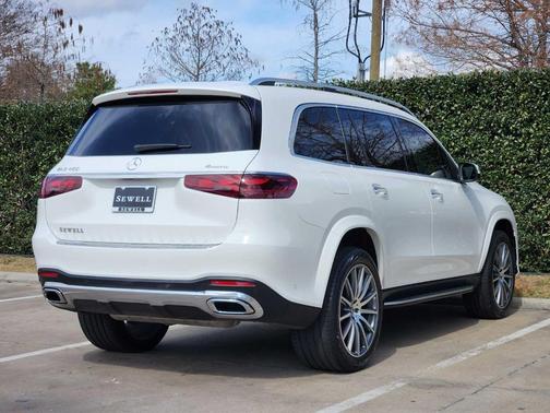 2025 Mercedes-Benz GLS 450 4MATIC