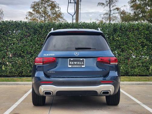 2022 Mercedes-Benz GLB 250 Base