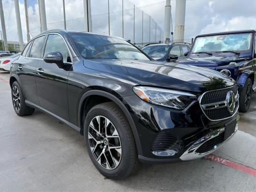 2026 Mercedes-Benz GLC 350e Base 4MATIC