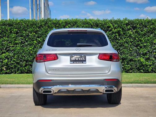 Iridium Silver Metallic 2020 Mercedes-Benz GLC 300 Base