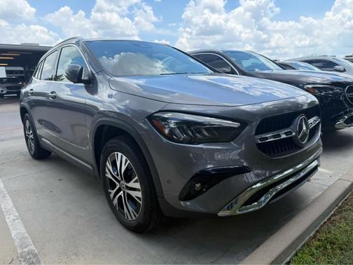 2025 Mercedes-Benz GLA 250 Base