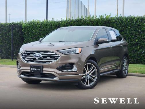 2019 Ford Edge Titanium