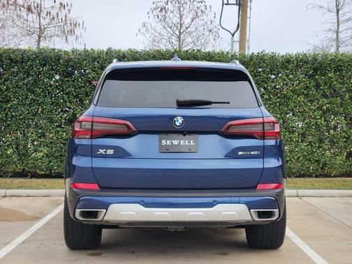 2023 BMW X5 sDrive40i