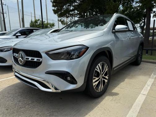 2025 Mercedes-Benz GLA 250 Base
