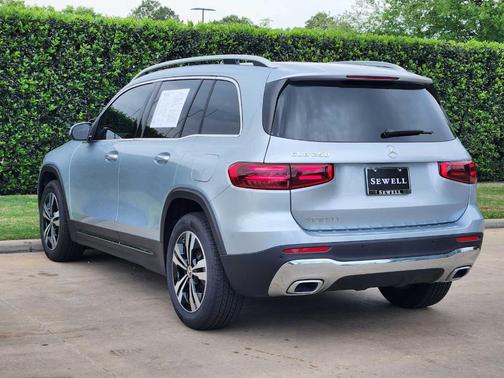 2026 Mercedes-Benz GLB 250 Base