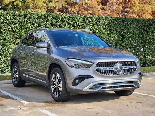 2025 Mercedes-Benz GLA 250 Base
