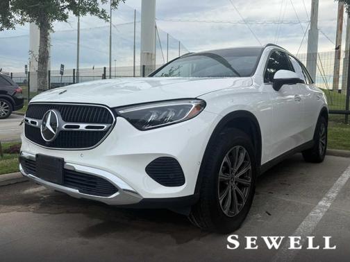 Polar White 2023 Mercedes-Benz GLC 300 Base