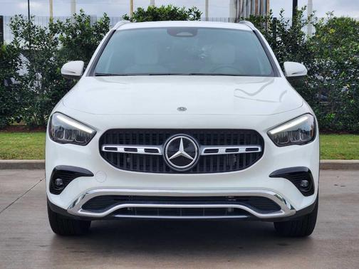 2026 Mercedes-Benz GLA 250 Base