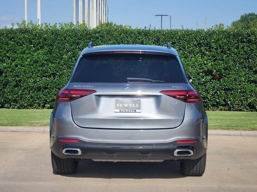 2025 Mercedes-Benz GLE 450e 4MATIC