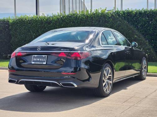 2025 Mercedes-Benz E-Class E 450 4MATIC