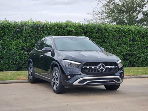 2025 Mercedes-Benz GLA 250 Base