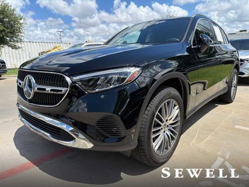 Black 2026 Mercedes-Benz GLC 300 Base