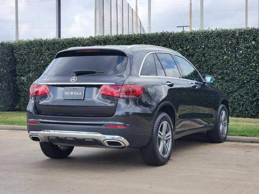 2021 Mercedes-Benz GLC 300 Base