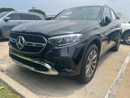 2025 Mercedes-Benz GLC 300 Base