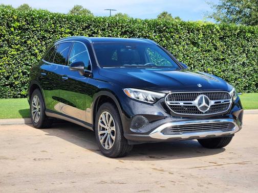 2025 Mercedes-Benz GLC 300 Base
