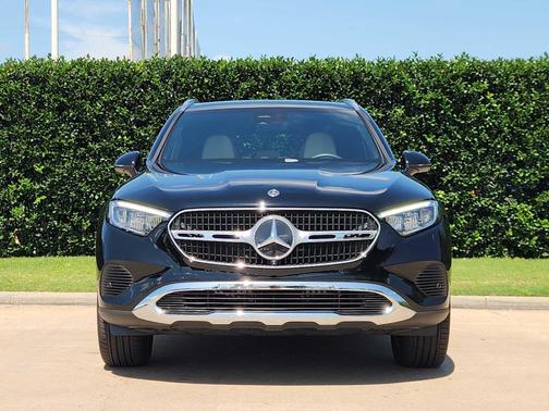 Black 2026 Mercedes-Benz GLC 300 Base