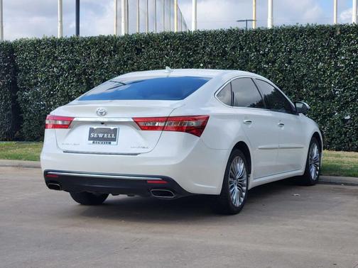 2018 Toyota Avalon Limited