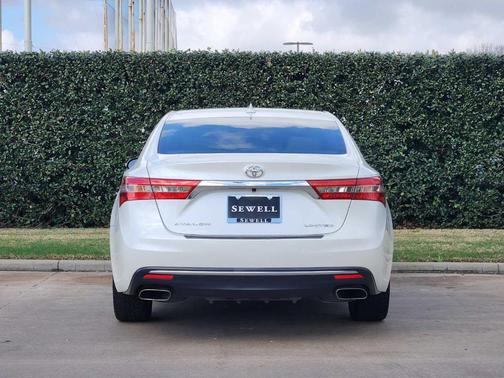 2018 Toyota Avalon Limited