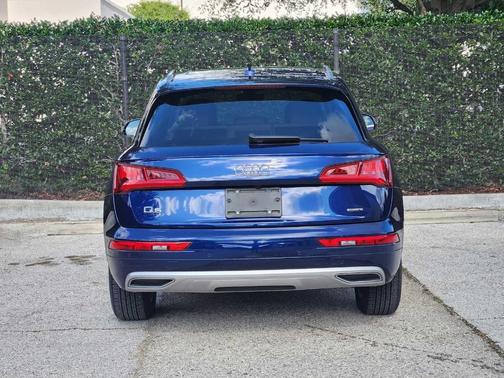 2020 Audi Q5 45 Premium