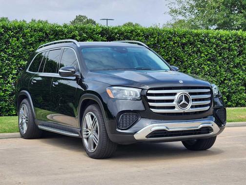 Black 2026 Mercedes-Benz GLS 450 4MATIC