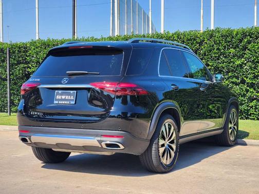 Black 2026 Mercedes-Benz GLE 350 Base