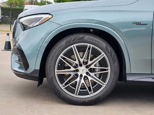 2025 Mercedes-Benz AMG GLC 63 S E Performance