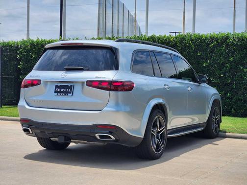 Cirrus Silver Metallic 2026 Mercedes-Benz GLS 450 4MATIC