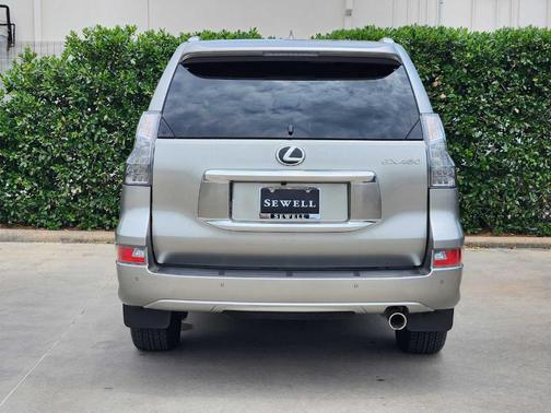 2022 Lexus GX 460 Base