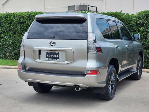 2022 Lexus GX 460 Base
