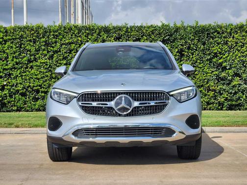 2025 Mercedes-Benz GLC 300 Base