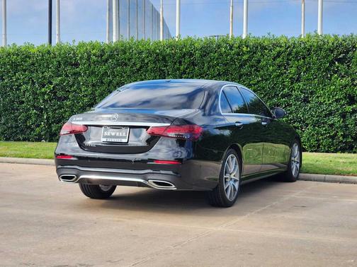 2022 Mercedes-Benz E-Class E 350