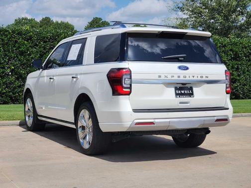 2022 Ford Expedition Platinum
