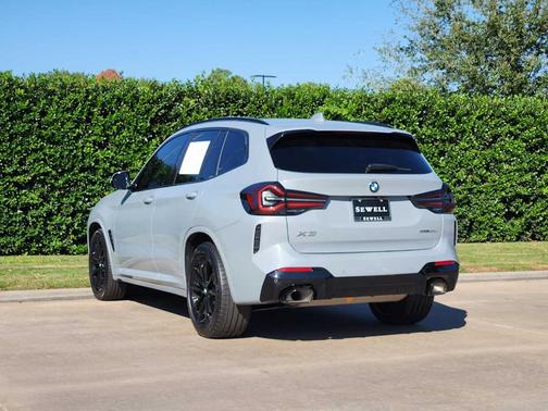 2023 BMW X3 sDrive30i