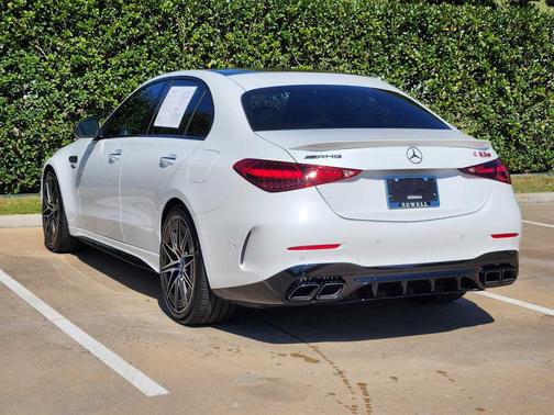 2025 Mercedes-Benz AMG C 63 S E Performance