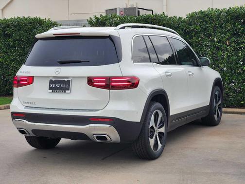 2025 Mercedes-Benz GLB 250 Base