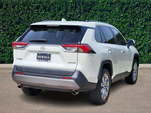 2019 Toyota RAV4 Limited