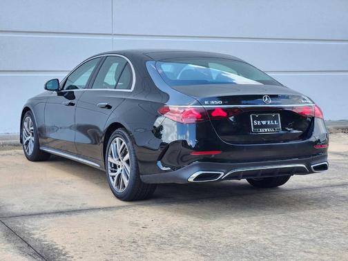 2025 Mercedes-Benz E-Class E 350