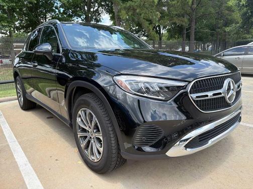 Black 2026 Mercedes-Benz GLC 300 Base